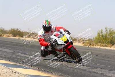 media/Mar-28-2022-Superbike Trackdays (Mon) [[b8603d0f67]]/Open Track Time/Turn 3 Inside/